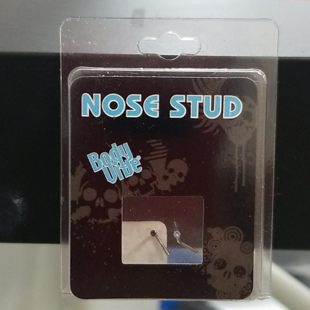 Nose stud 2 pack